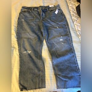 NWT XL Distressed slouchy straight crop high rise old navy jeans.